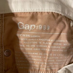 Gap 30r high waist, skinny jeans.